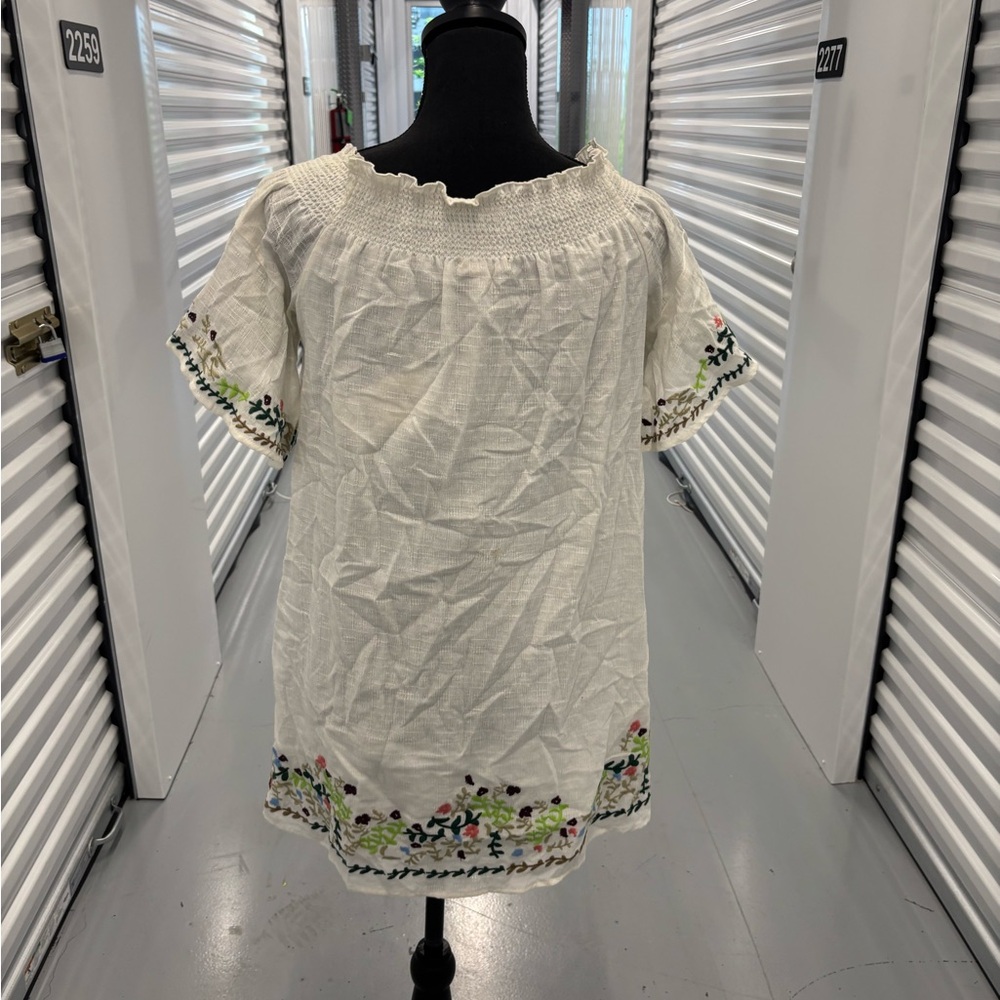 Chelsea & Violet Embroidered Off-Shoulder White Dress - Picture 14 of 15